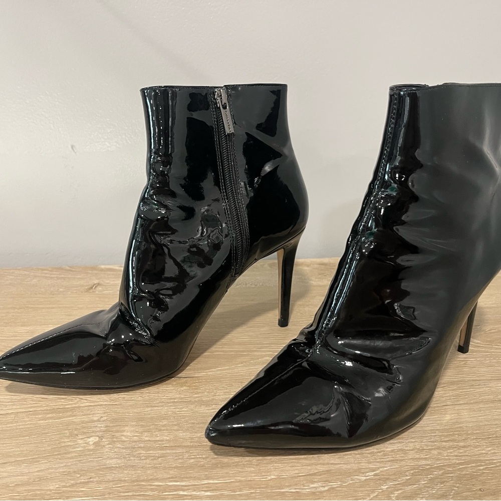 Gianni Bini Shiny Black Heeled Boots